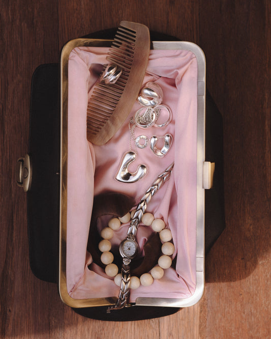 Pendant Le Vide 00.01 - Grande